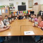 24.04.2024 r. – Spotkanie DKK uczniów klas trzecich i czwartych – rozmowa o książce Natashy Farrant: „Dzieci z Zamkowej Skały”